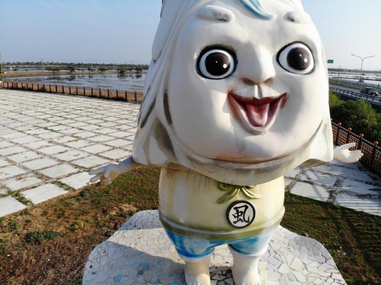 台南の観光迷所 一度は見てみたいゆるかわいいキャラの 虱目魚小子